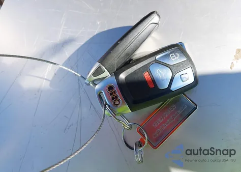 2018 Audi Q5 2.0T Premium/2.0T Tech Premium z USA, uszkodzony, nr VIN WA1ANAFY1J2004387